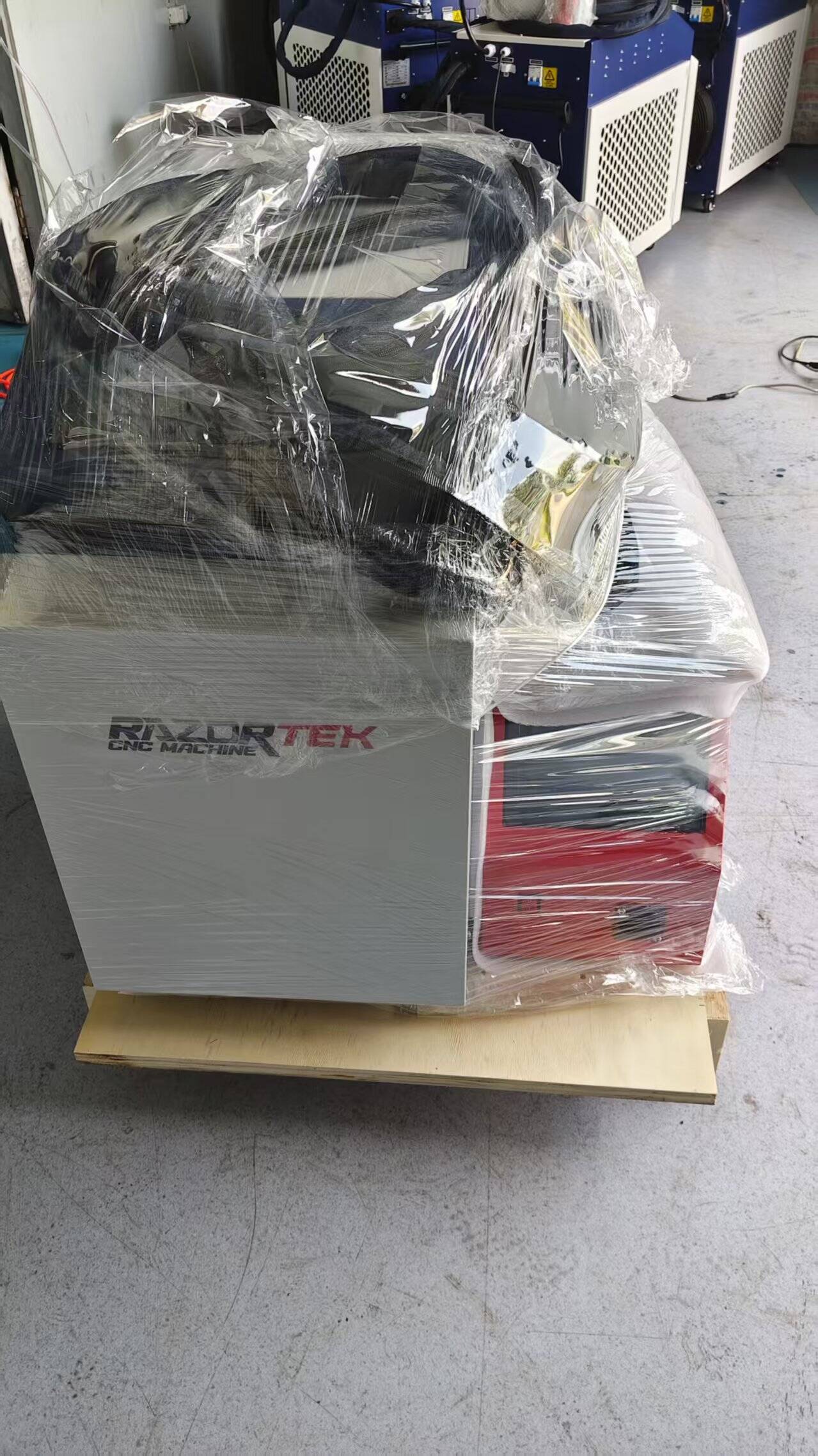Industrial Laser Welding Machine - 2KW 3KW Watergekoelde Suplaser 4-in-1 Industriële